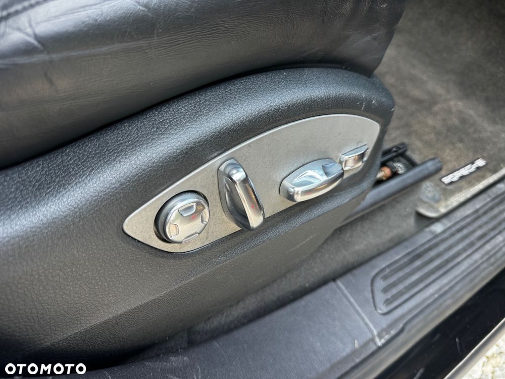 Porsche Cayenne Platinum Edition - 13