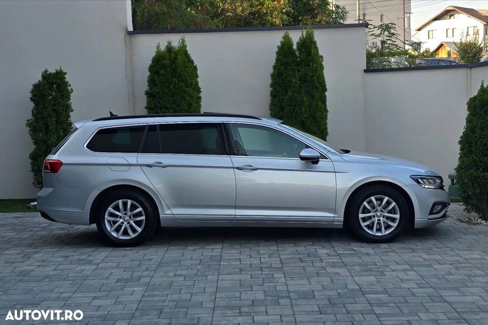 Volkswagen Passat 1.6 TDI SCR DSG Business - 35