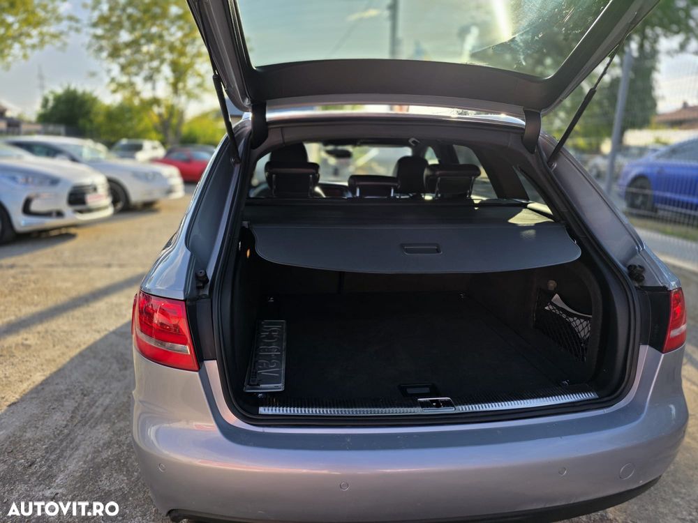 Audi A4 Avant 2.0 TDI DPF quattro S line Sportpaket - 8