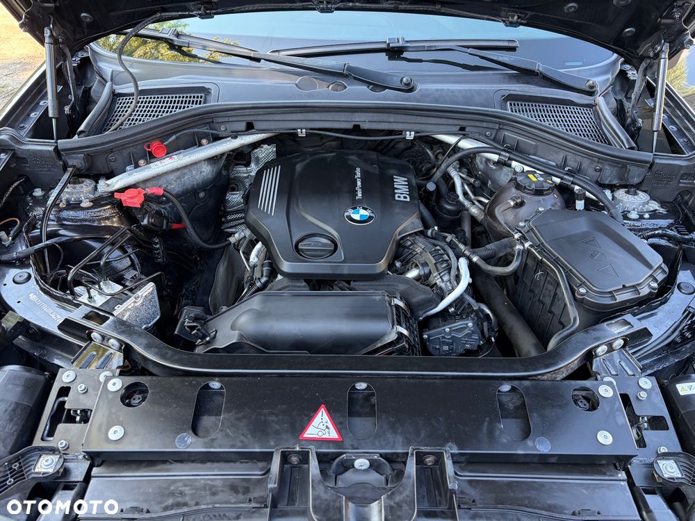 BMW X4 xDrive20d xLine - 14