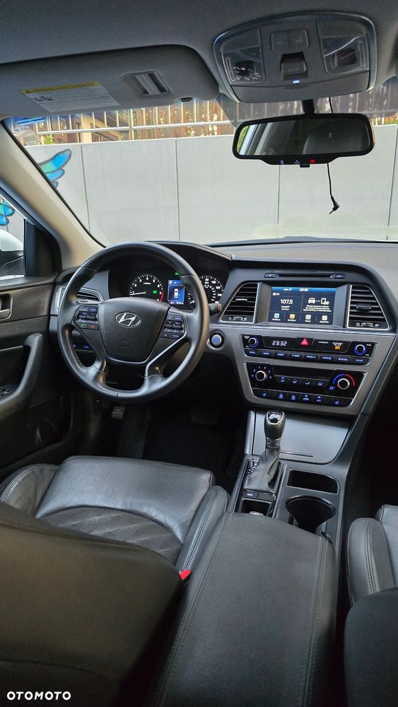 Hyundai Sonata - 13