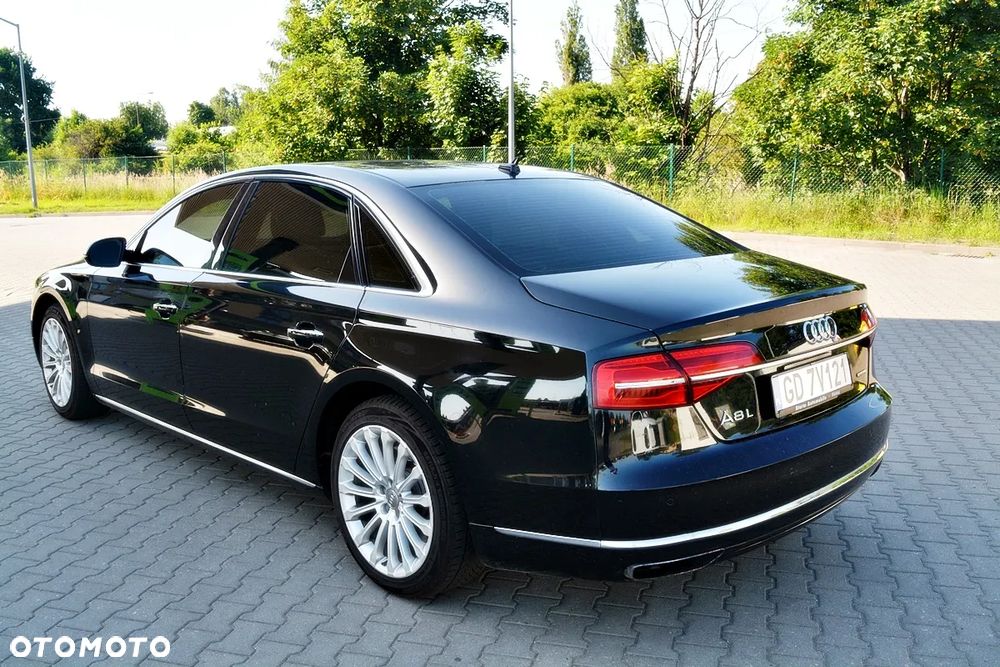 Audi A8 3.0 TFSI Quattro tiptronic - 24