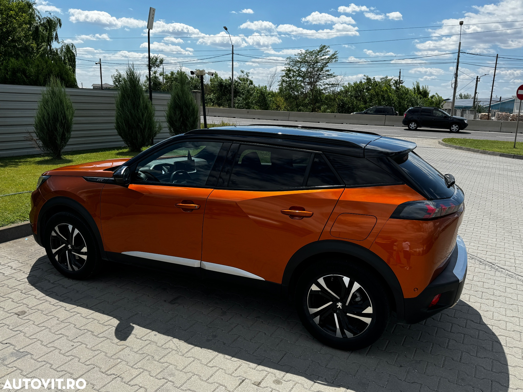 Peugeot 2008 1.2 L PureTech STT GT Line - 7