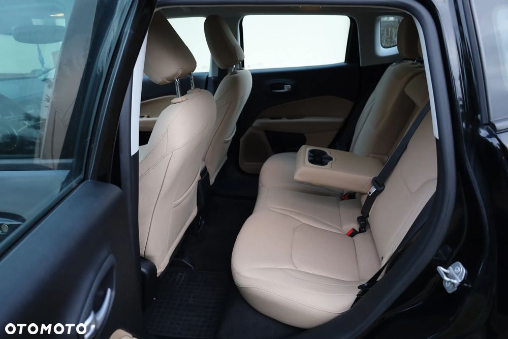 Jeep Compass 1.4 TMair Longitude FWD S&S - 20