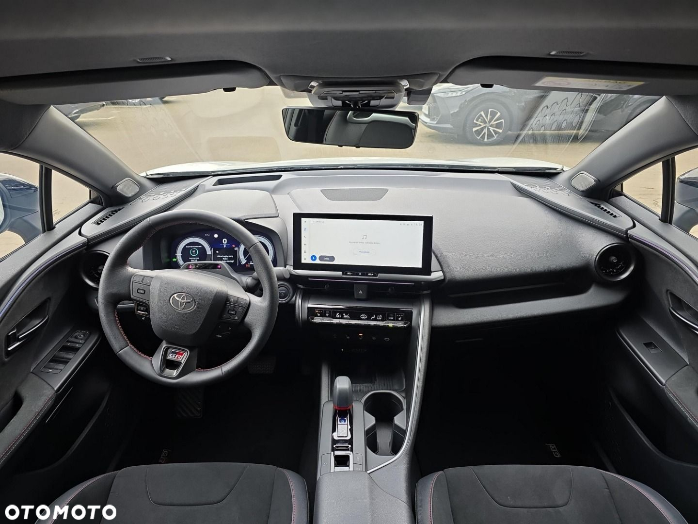 Toyota C-HR - 9