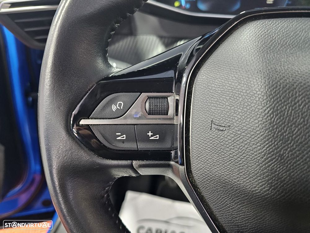 Peugeot 2008 1.2 PureTech Allure Pack - 15