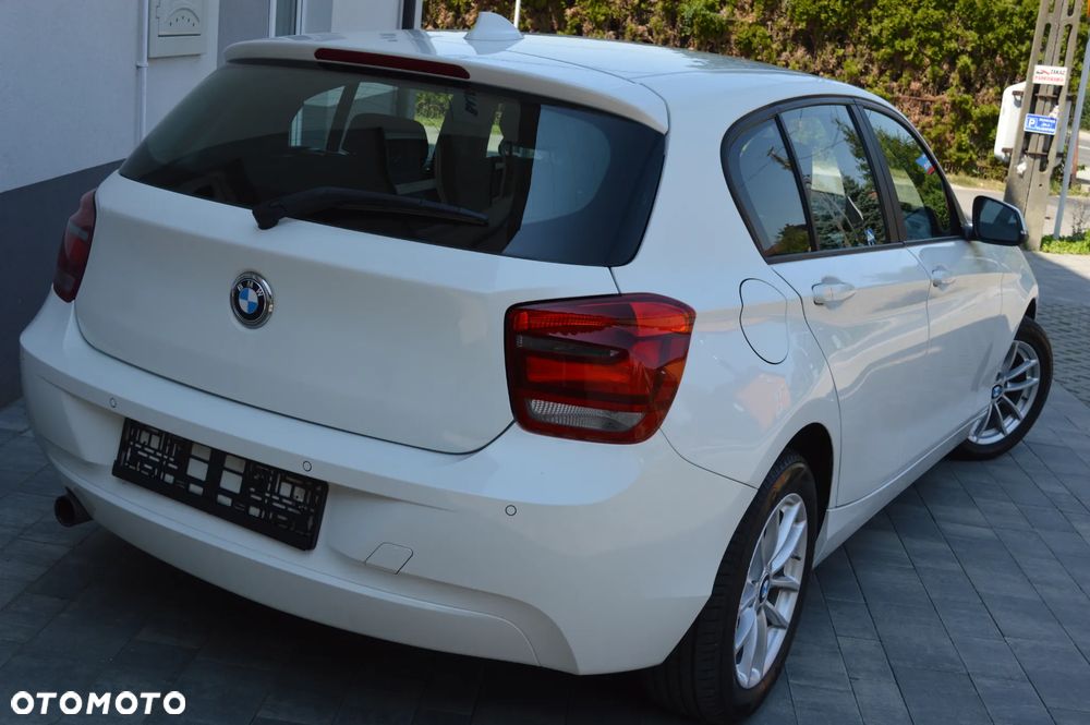 BMW Seria 1 114d Sport Line - 15