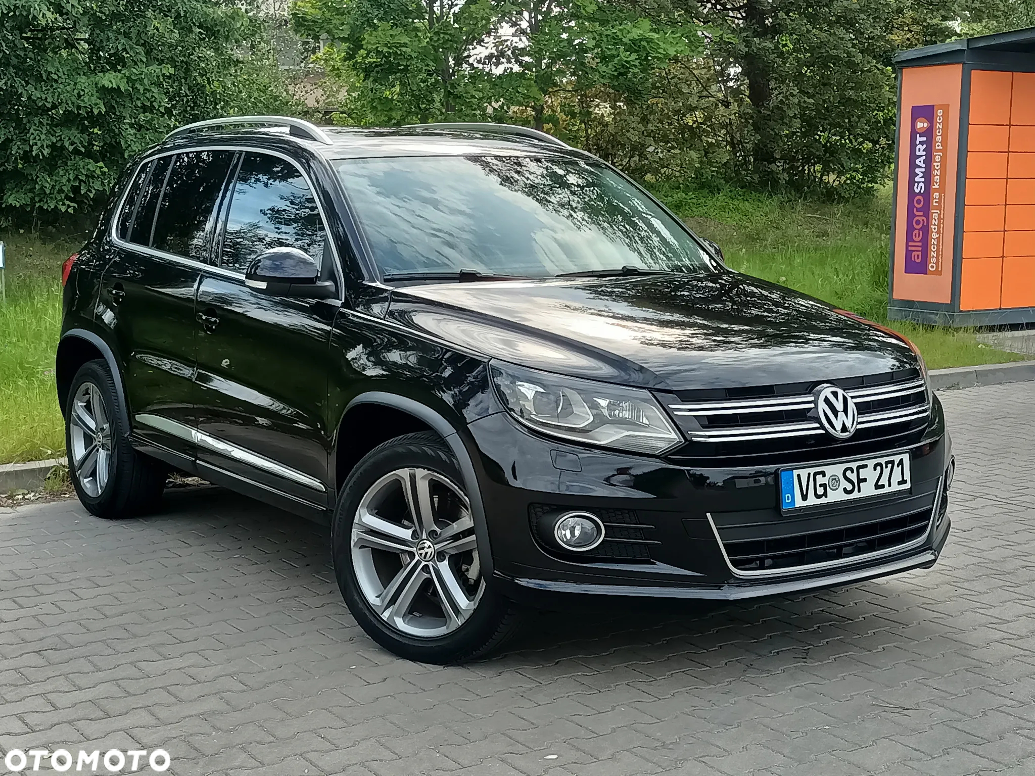 Volkswagen Tiguan - 2