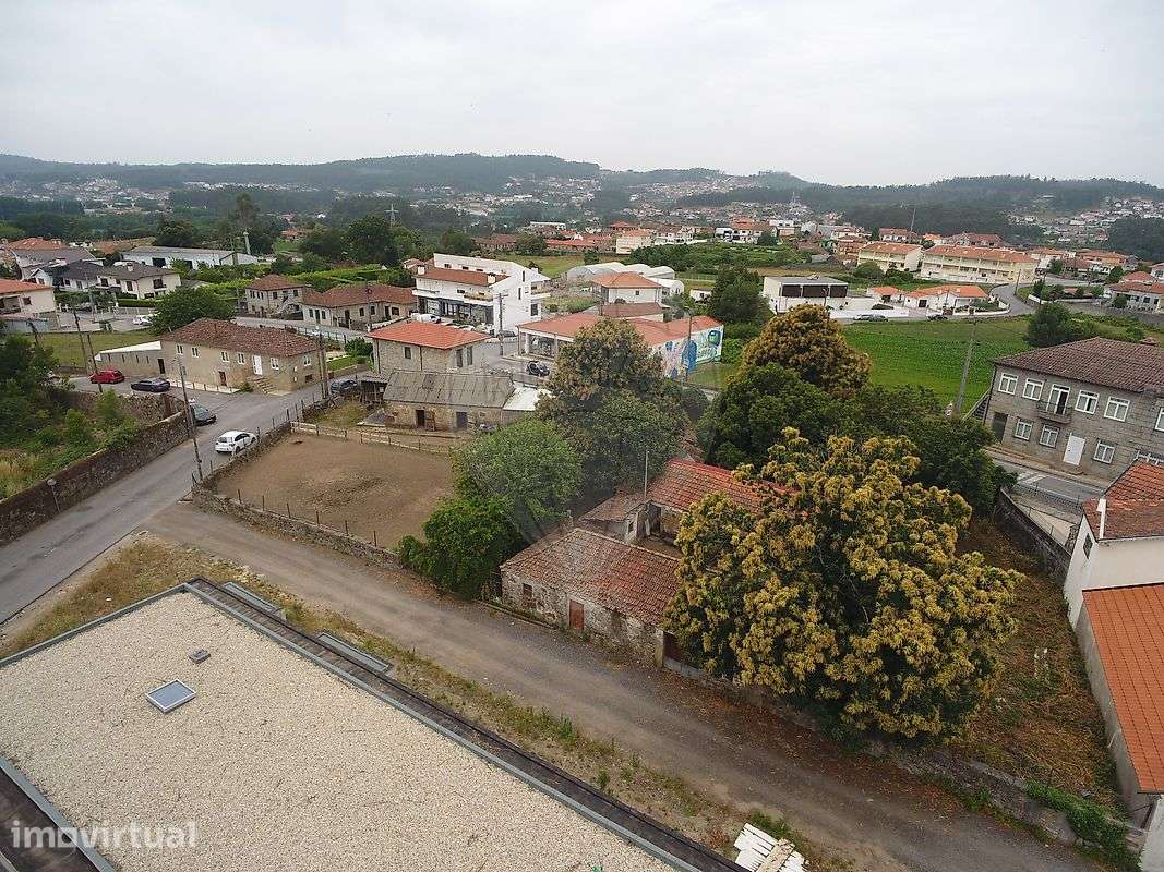 Moradia T2 para venda - Grande imagem: 2/15