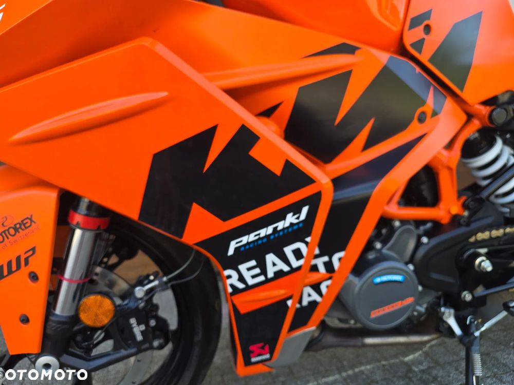 KTM RC 125 - 28