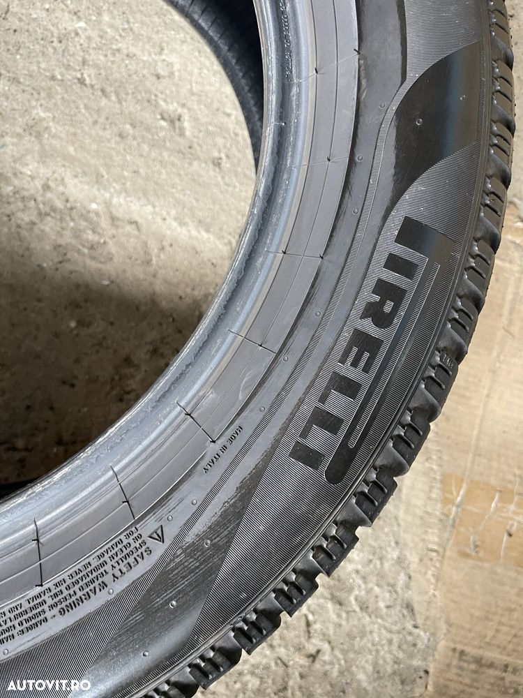235/55R17 Pirelli CINTURATO winter 2 DOT 2522 - 5