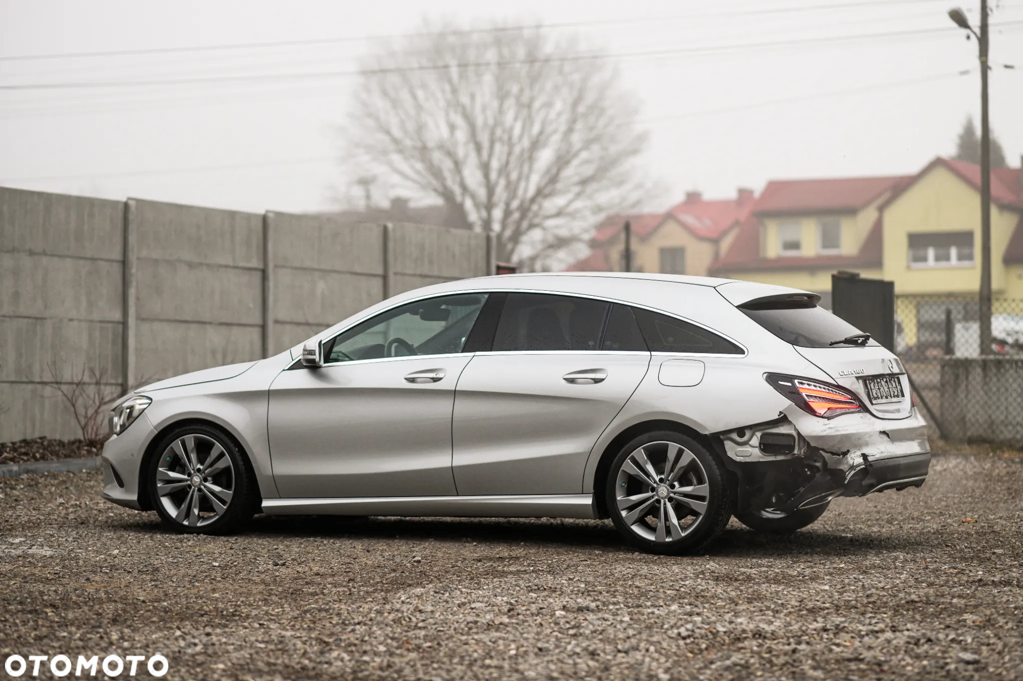 Mercedes-Benz CLA Shooting Brake 180 7G-DCT - 15