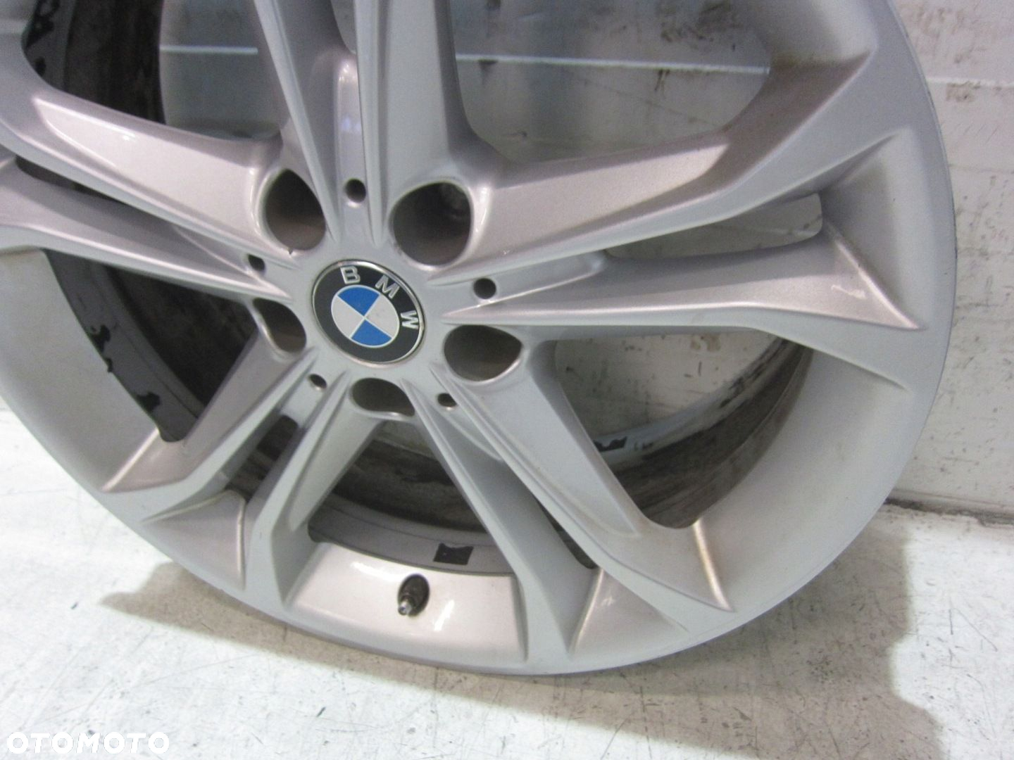 BMW X3 G01 X4 G02 FELGI ALUMINIOWE 36116876918 6876918 18" 7J KOMPLET - 9