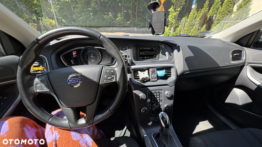 Volvo V40 D3 Kinetic - 12