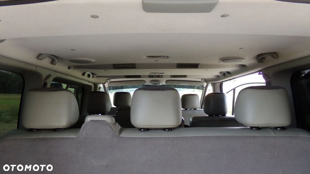 Renault Trafic 2.0 dCi 115 Passenger Expression - 21