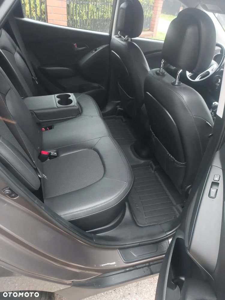 Hyundai ix35 1.6 2WD Fifa World Cup Edition - 22