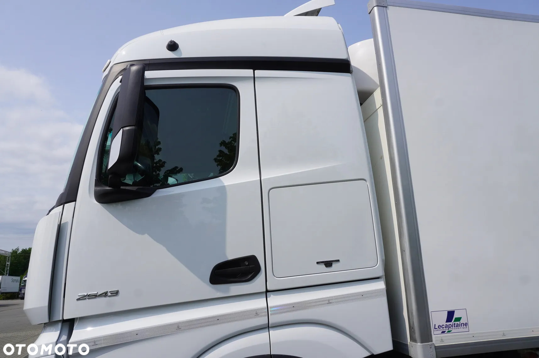 Mercedes-Benz Actros 2543 / Chłodnia Lecapitaine Multitemperatura / Carrier Supra 950 Mt - 17