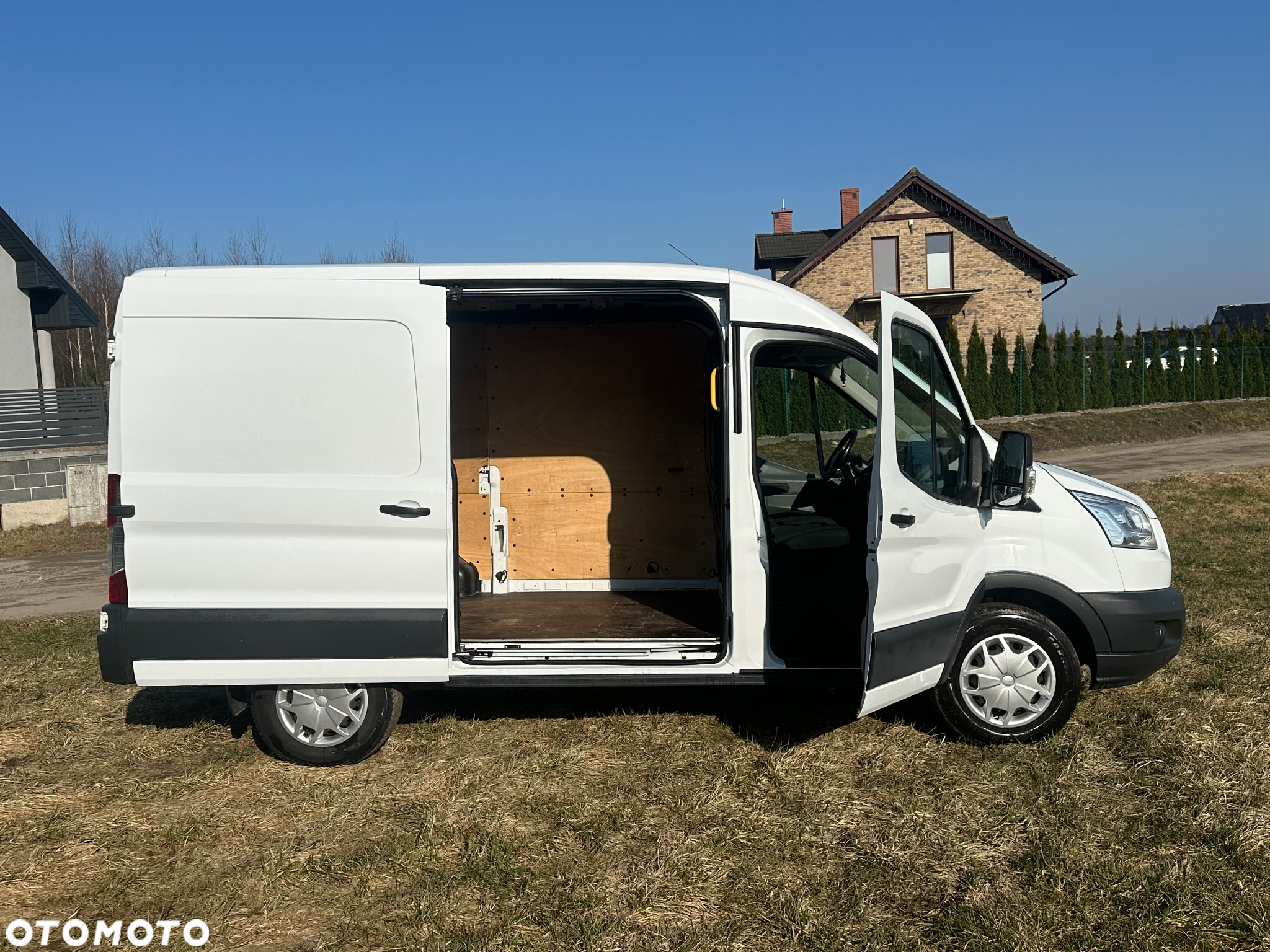 Ford Transit - 11