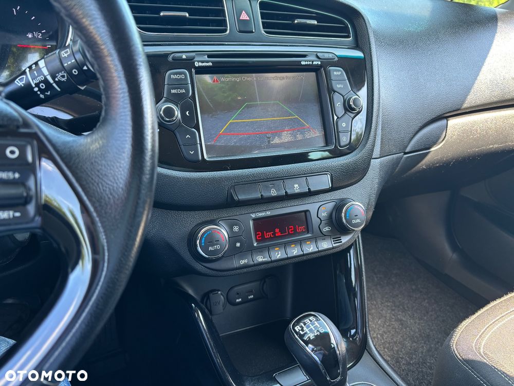 Kia Ceed 1.6 CRDi 128 Spirit - 3
