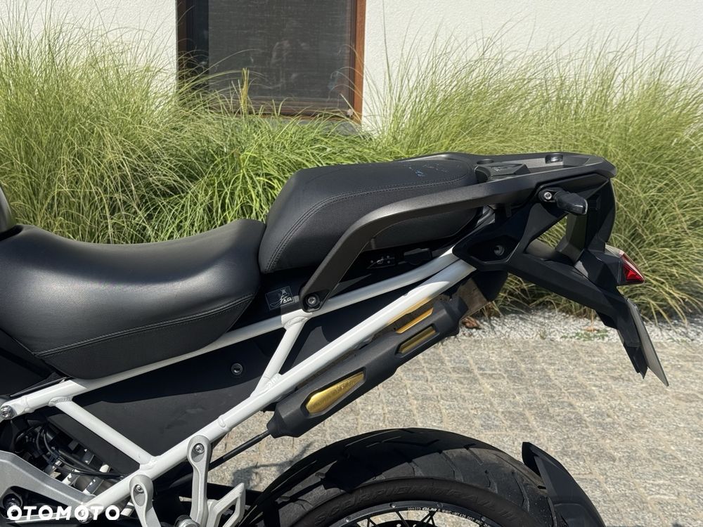 Triumph Tiger - 28