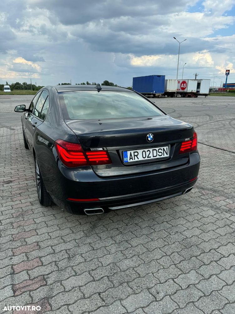 BMW Seria 7 740d - 7