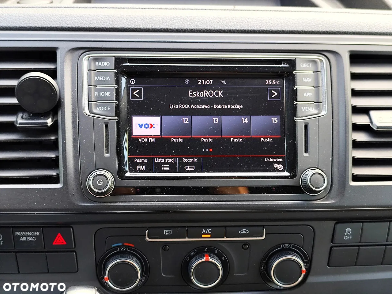Volkswagen Transporter TDI Lang DSG 4MOTION Plus - 15