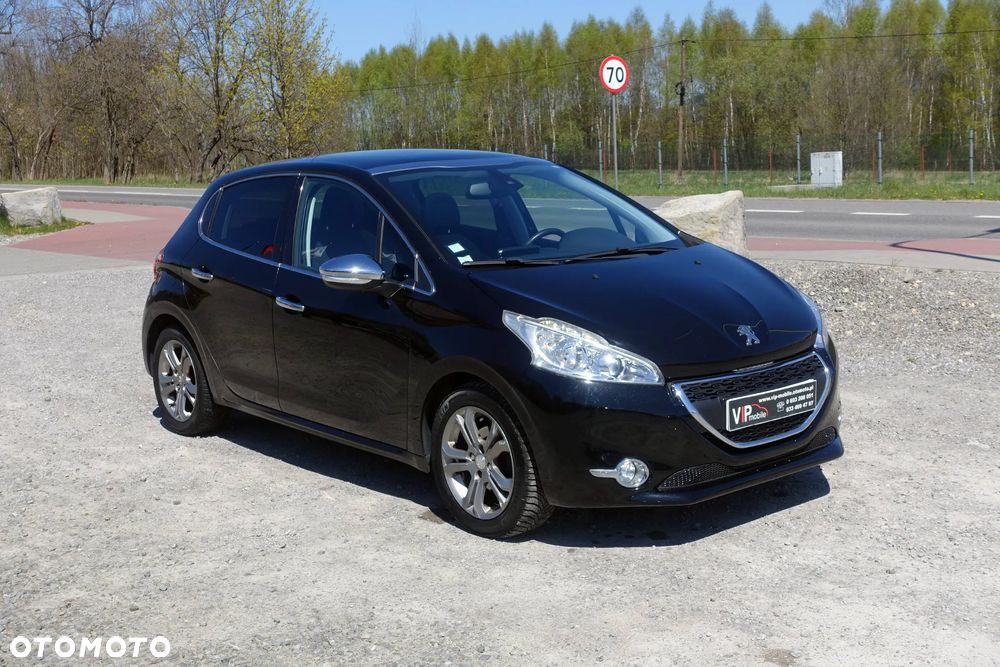 Peugeot 208 1.6 e-HDi Allure STT - 3