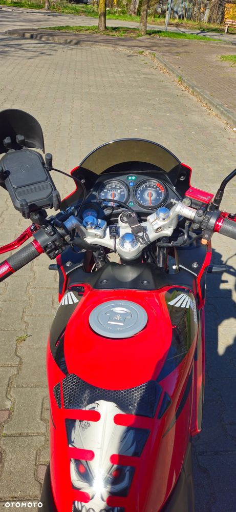 Honda CBR - 9