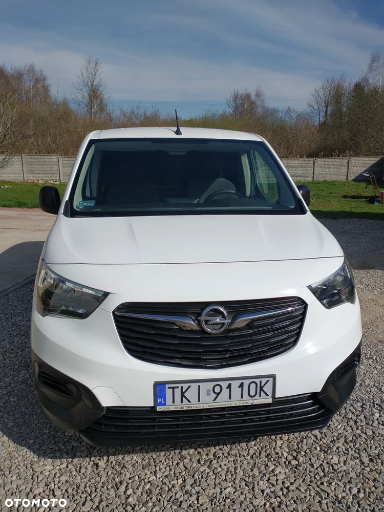 Opel COMBO - 1