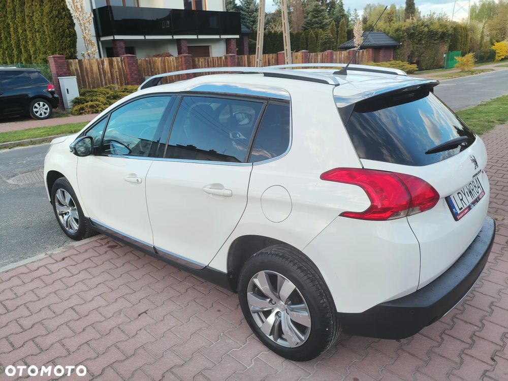 Peugeot 2008 PureTech 82 Allure - 3