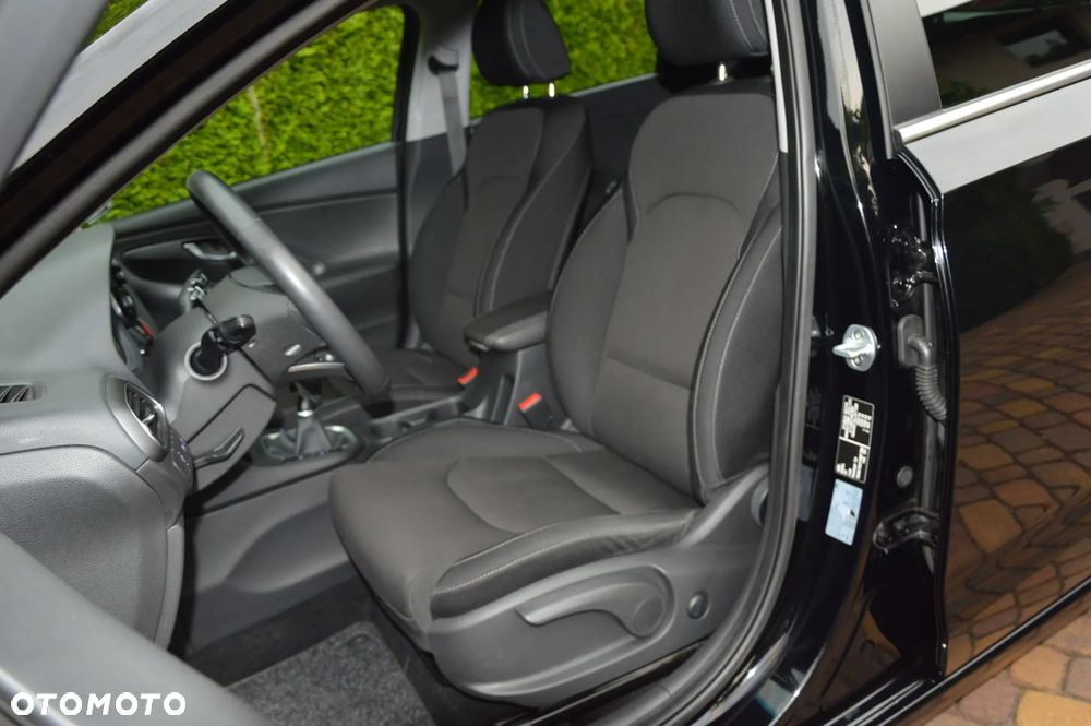 Hyundai i30 1.4 T-GDI Trend - 11