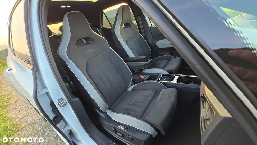 Volkswagen ID.3 - 24