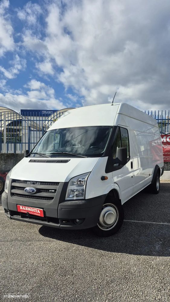 Ford Transit - 1