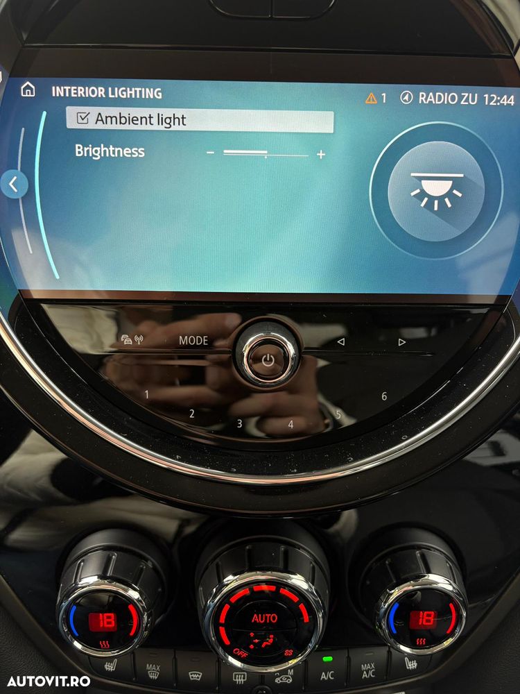 Mini Countryman Cooper SE ALL4 AT - 13