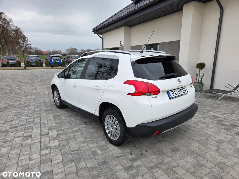 Peugeot 2008 Blue-HDi FAP 100 STOP & START Style - 9