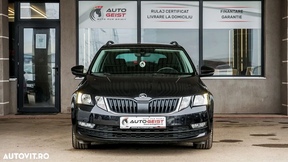 Skoda Octavia 1.6 TDI DSG Ambition - 9