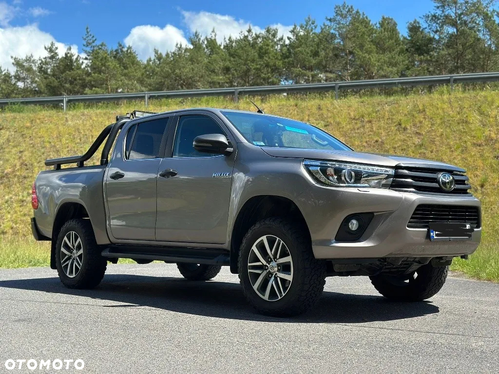Toyota Hilux - 7