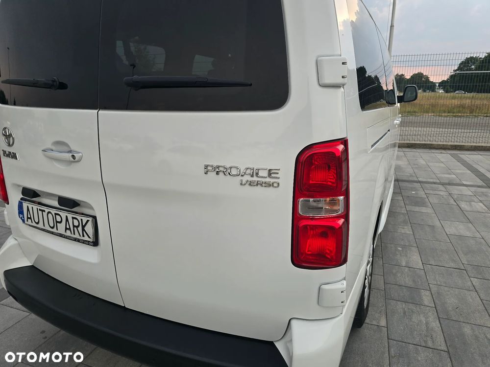 Toyota Proace Verso 2.0 D4-D Long Business - 17