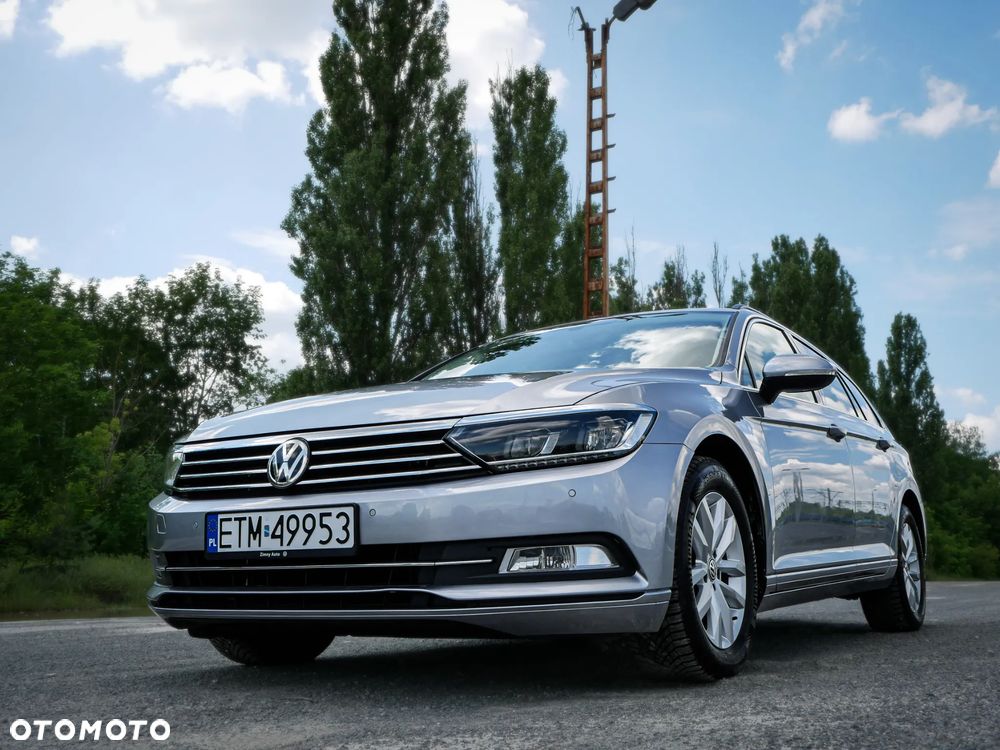 Volkswagen Passat 2.0 TDI SCR DSG Highline - 14