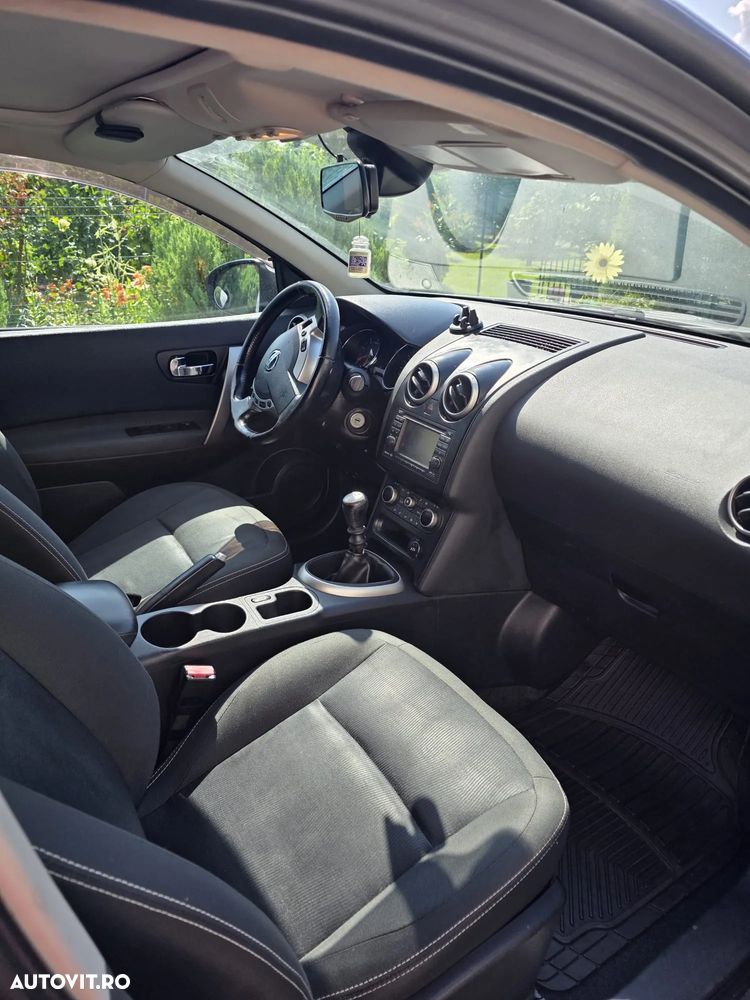 Nissan Qashqai - 11