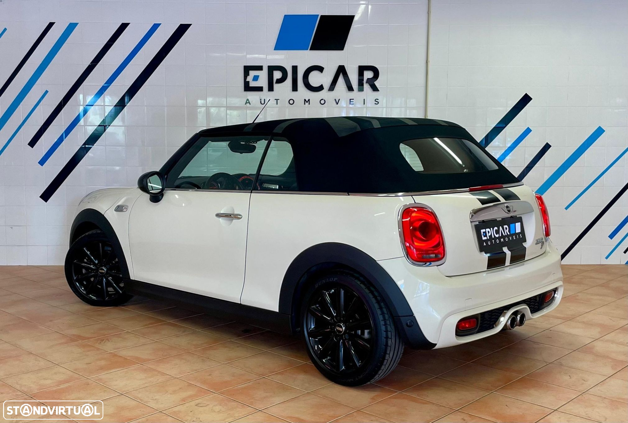 MINI Cabrio Cooper SD Auto - 11