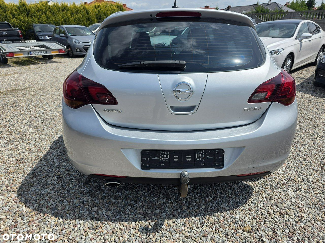Opel Astra 1.4 Turbo Cosmo - 16