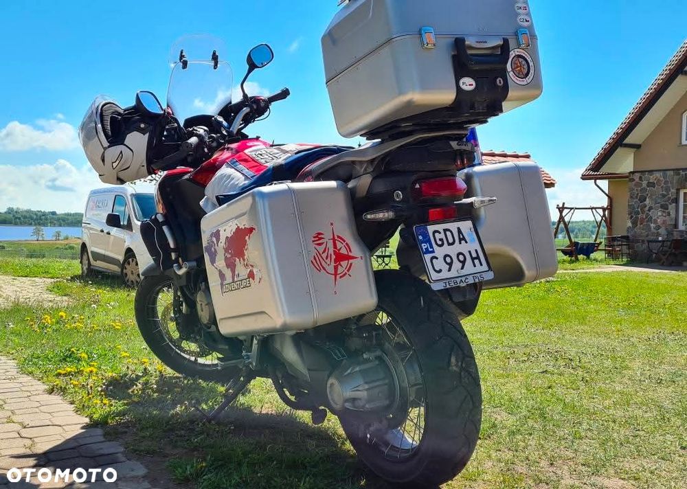 Honda VFR - 4