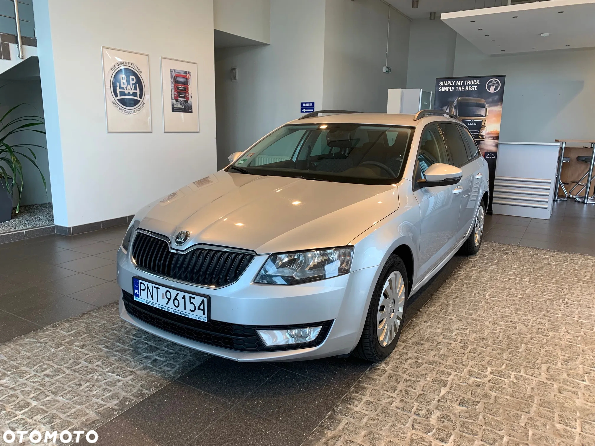 Skoda Octavia 2.0 TDI DSG Ambition - 2