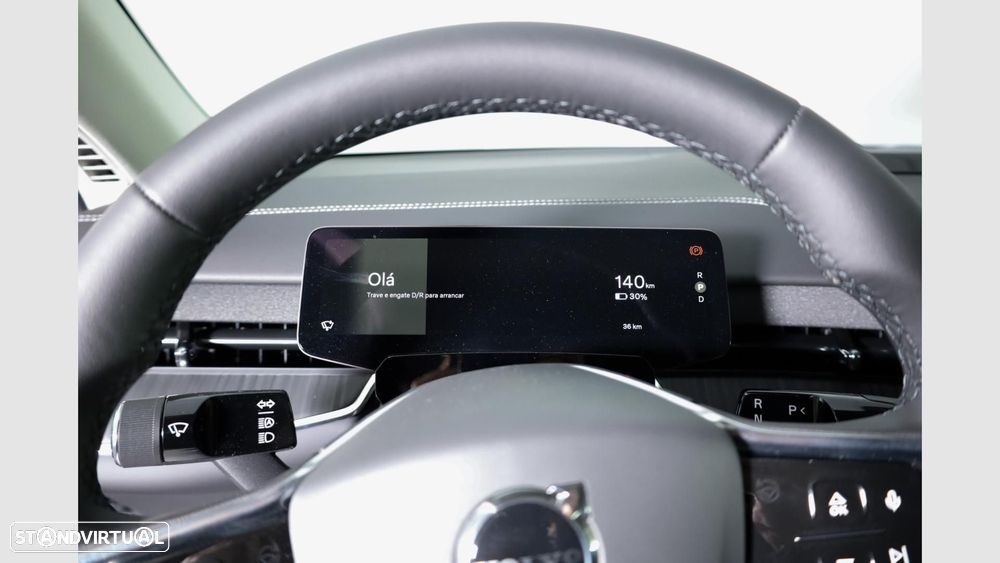 Volvo EX 90 — fotografia 13