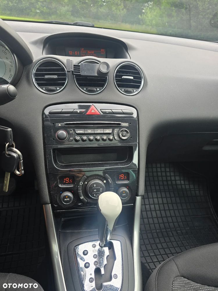 Peugeot 308 HDi FAP 165 Automatik Allure - 18
