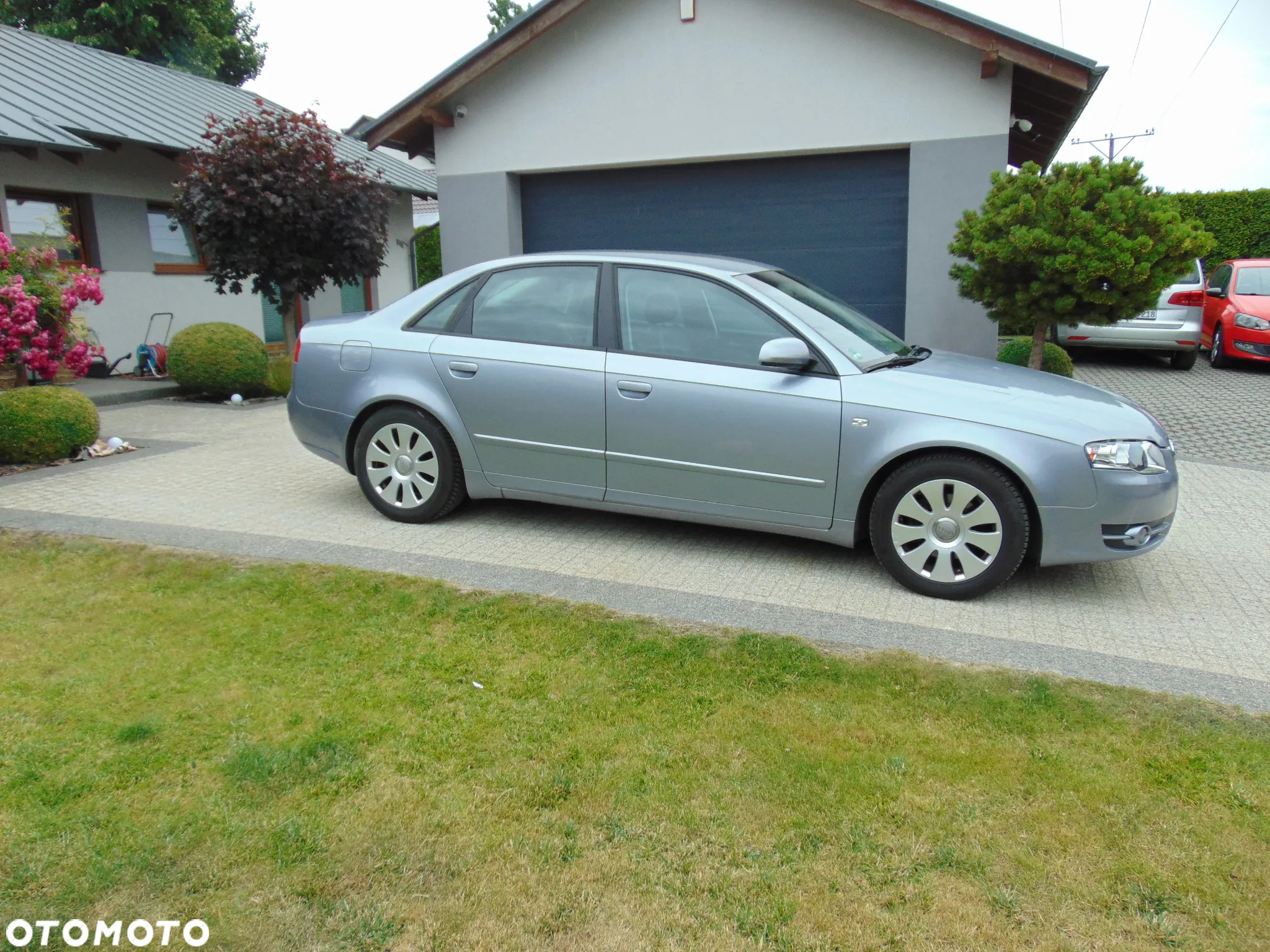 Audi A4 - 4