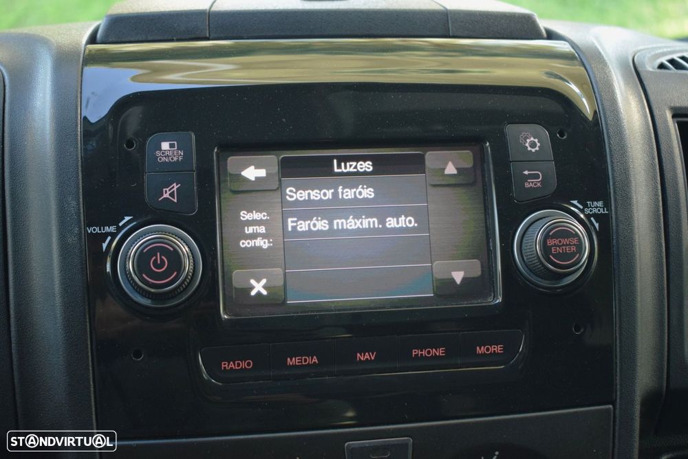 Citroën Jumper 2.2 BlueHDi 33 L2H2 Club - 20