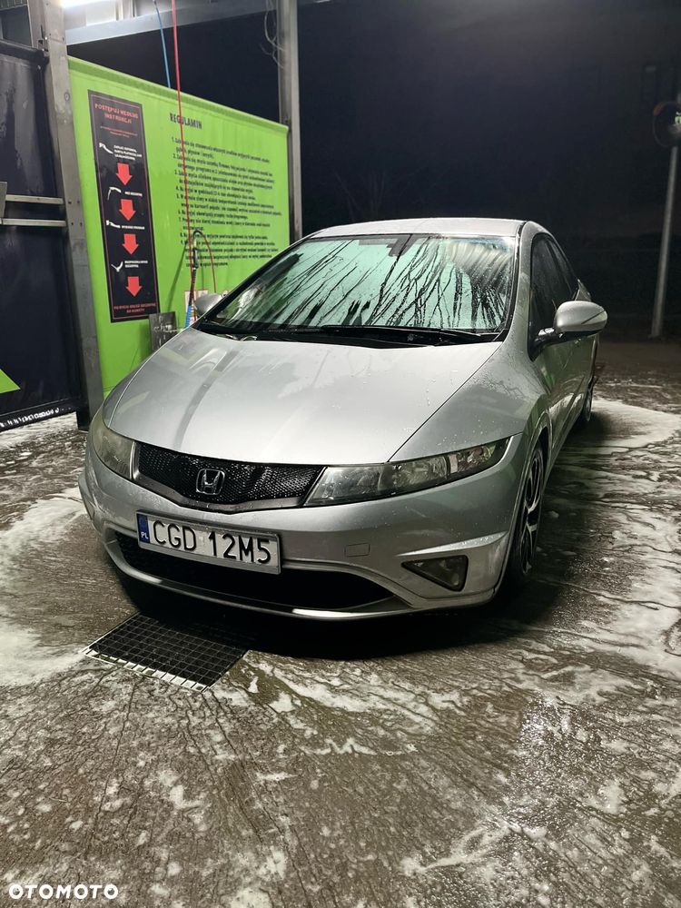 Honda Civic 1.4 i-VTEC - 1