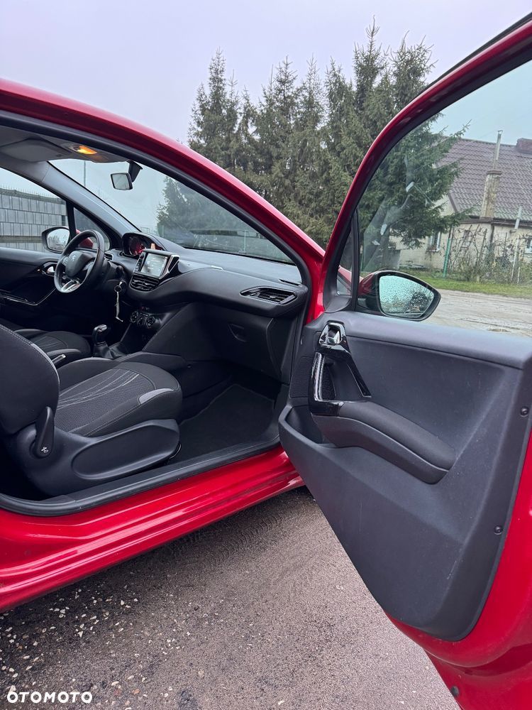 Peugeot 208 PureTech 82 Active - 22